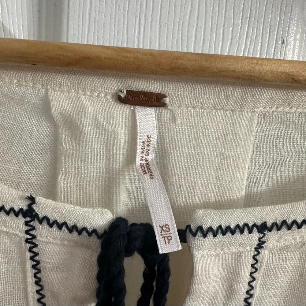 Free People Tunic Blouse Embroidered White Blue Oversized Boho Size Extra Small